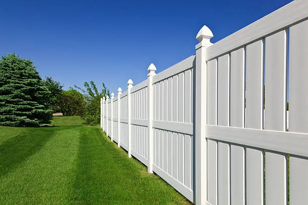 a close up of a vinyl fence